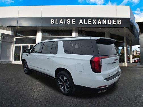 2025 GMC Yukon XL 4WD AT4 Ultimate