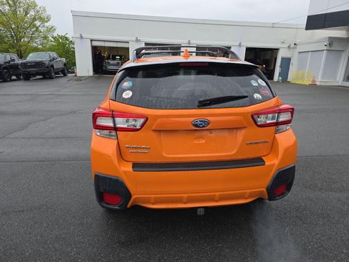 Sunshine Orange 2019 Subaru Crosstrek 2.0i Premium