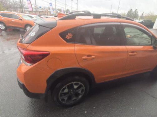 Sunshine Orange 2019 Subaru Crosstrek 2.0i Premium
