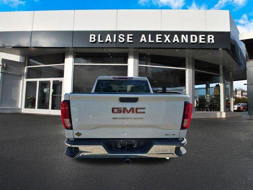 Summit White 2021 GMC Sierra 1500 SLE