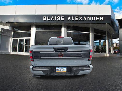 2025 Nissan Frontier PRO-4X