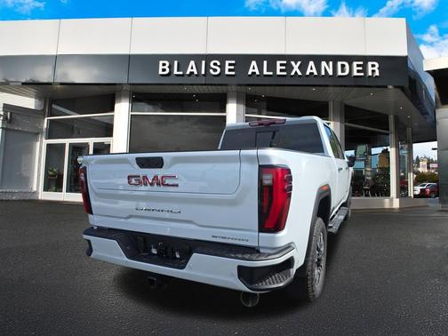 Glacier White Tricoat 2026 GMC Sierra 2500 Denali