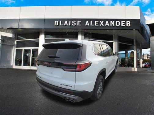 2025 GMC Acadia AWD Elevation