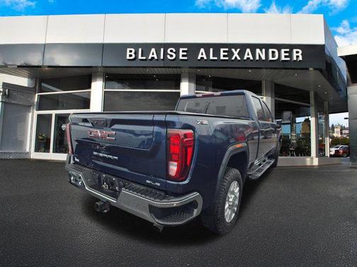 2022 GMC Sierra 2500 SLE