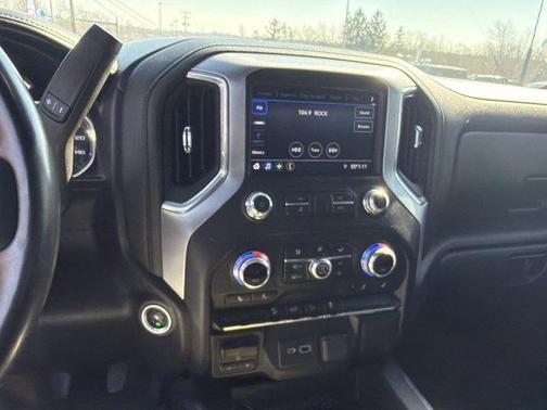 2022 GMC Sierra 2500 SLE