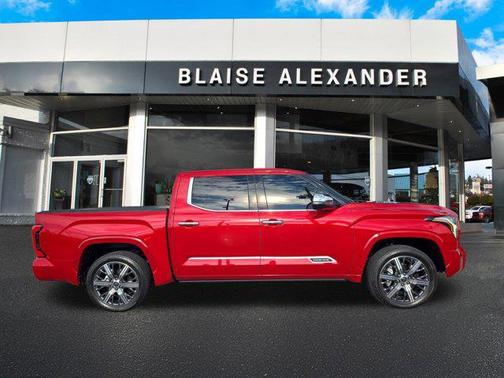 2023 Toyota Tundra Hybrid Capstone