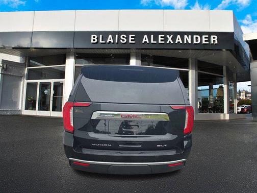 2021 GMC Yukon XL SLT