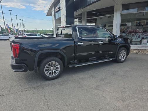 Onyx Black 2025 GMC Sierra 1500 Denali