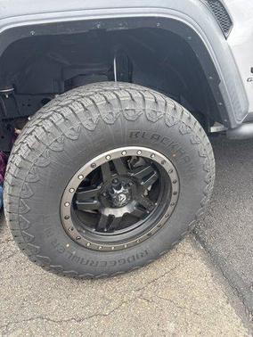 Billet Silver Metallic Clearcoat 2020 Jeep Gladiator Sport S