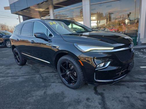2024 Buick Enclave Essence AWD