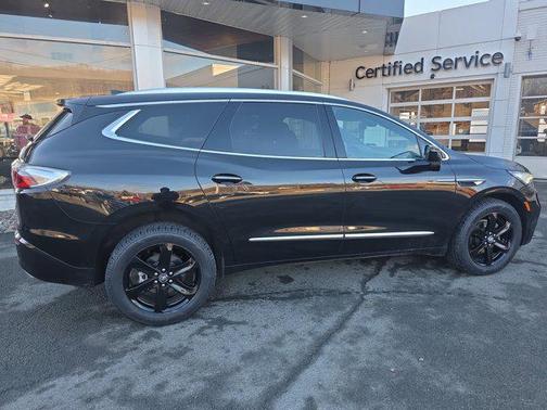 2024 Buick Enclave Essence AWD