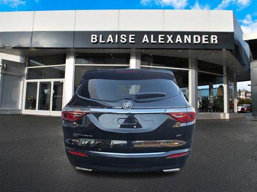 2024 Buick Enclave Essence AWD