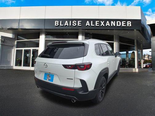 2023 Mazda CX-50 2.5 S Preferred Plus