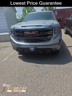 Sterling Metallic 2024 GMC Sierra 1500 AT4