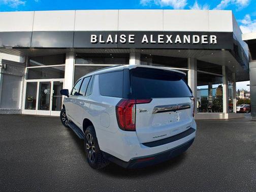2023 GMC Yukon 4WD AT4