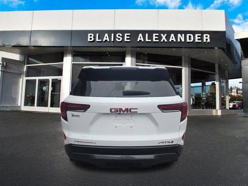 2026 GMC Terrain AWD AT4