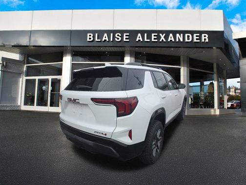 2026 GMC Terrain AWD AT4