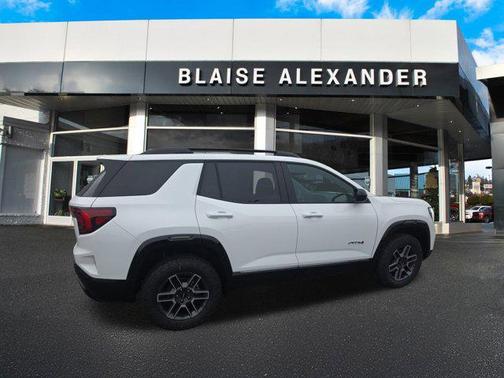 2026 GMC Terrain AWD AT4