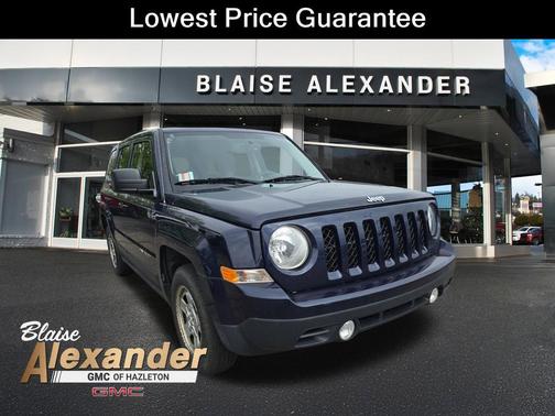 True Blue Pearlcoat 2016 Jeep Patriot Sport