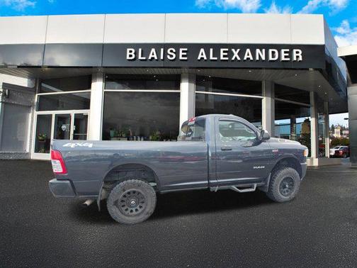 2019 RAM 3500 Tradesman Regular Cab 4x4 8' Box