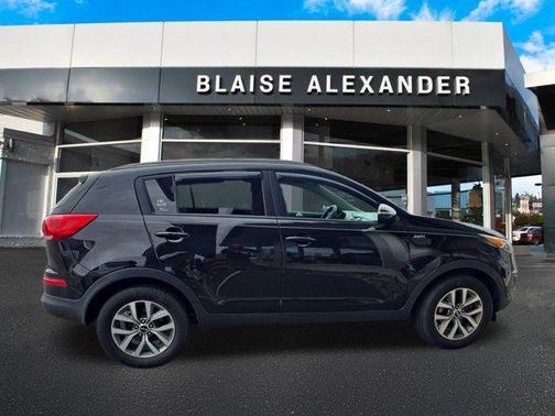 Black Cherry 2015 Kia Sportage LX
