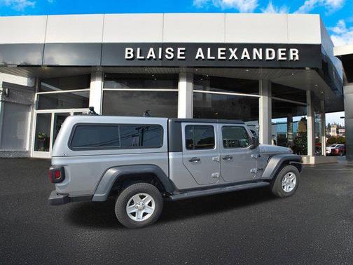 2020 Jeep Gladiator Sport S