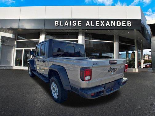 Billet Silver Metallic Clearcoat 2020 Jeep Gladiator Sport S