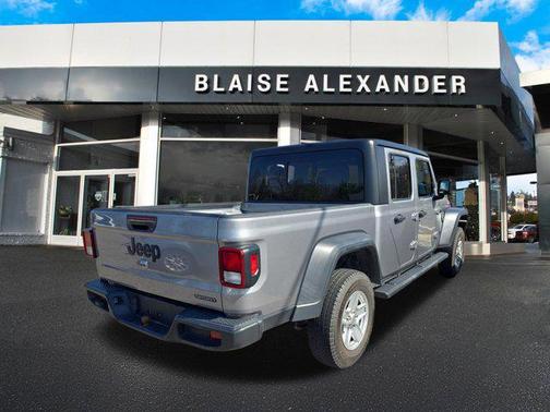 Billet Silver Metallic Clearcoat 2020 Jeep Gladiator Sport S