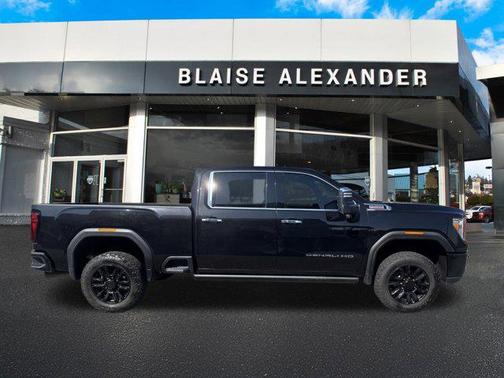 2023 GMC Sierra 2500 Denali