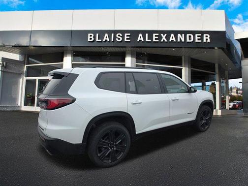2026 GMC Acadia Elevation AWD