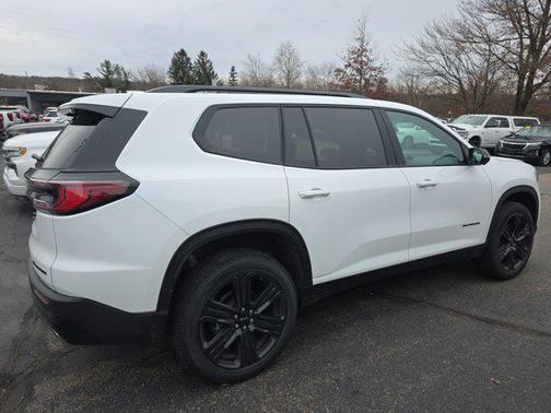 2026 GMC Acadia Elevation AWD