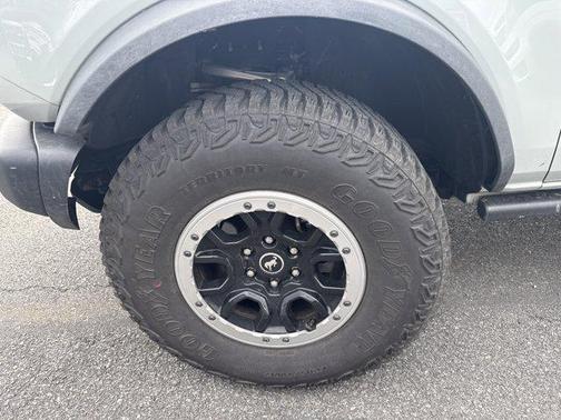 Cactus Gray 2023 Ford Bronco Badlands