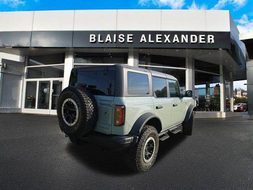 Cactus Gray 2023 Ford Bronco Badlands
