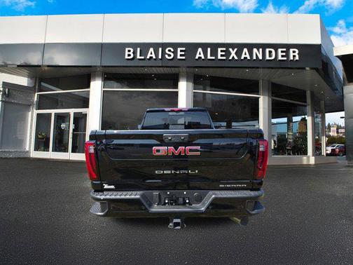 2025 GMC Sierra 2500 Denali