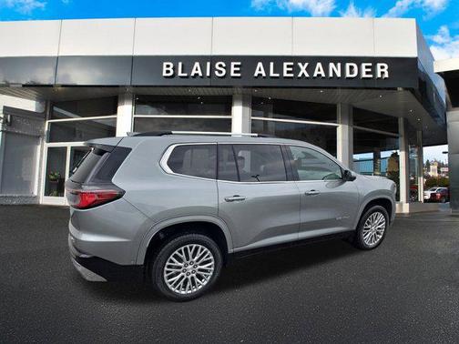 2025 GMC Acadia Denali