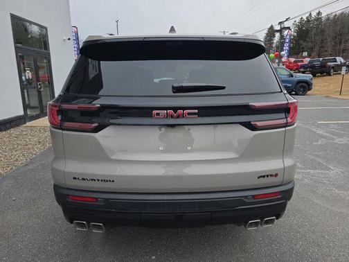 2026 GMC Acadia AT4 AWD