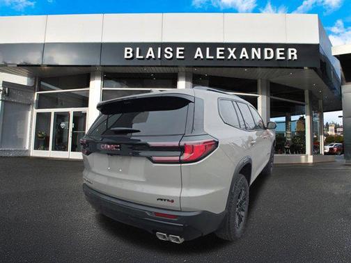 2026 GMC Acadia AT4 AWD