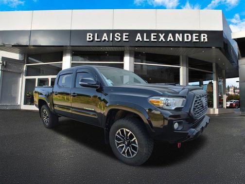 2021 Toyota Tacoma TRD Sport