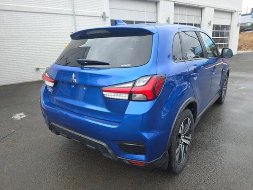 2020 Mitsubishi Outlander Sport SE
