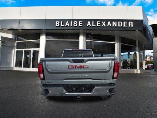 2026 GMC Sierra 2500 SLE