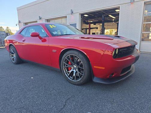 2016 Dodge Challenger SRT 392