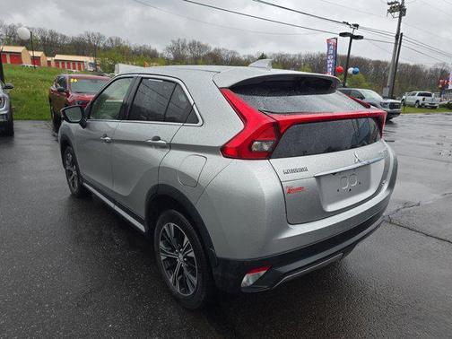 Alloy Silver Metallic 2018 Mitsubishi Eclipse Cross SE