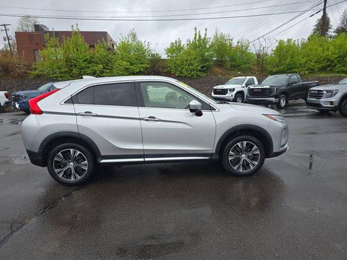 Alloy Silver Metallic 2018 Mitsubishi Eclipse Cross SE
