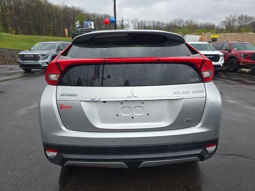 Alloy Silver Metallic 2018 Mitsubishi Eclipse Cross SE