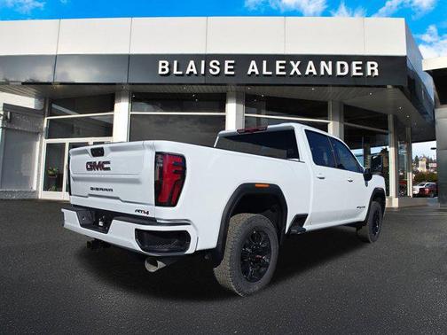 2026 GMC Sierra 2500 AT4