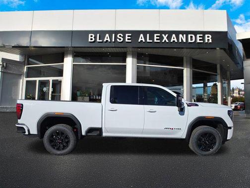 2026 GMC Sierra 2500 AT4