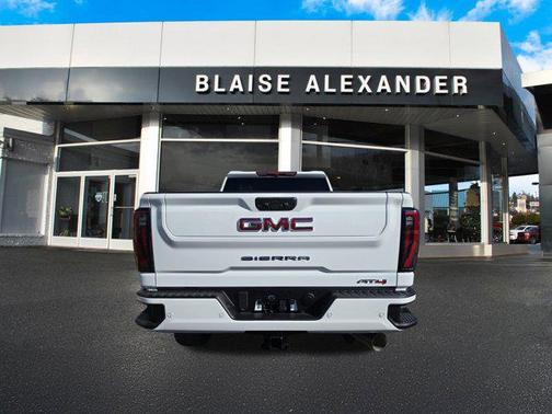 2026 GMC Sierra 2500 AT4