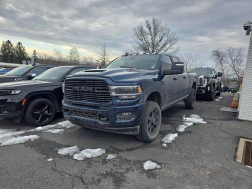 2024 RAM 2500 Laramie Crew Cab 4x4 6'4' Box