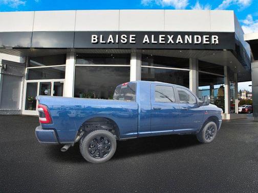 2024 RAM 2500 Laramie Crew Cab 4x4 6'4' Box