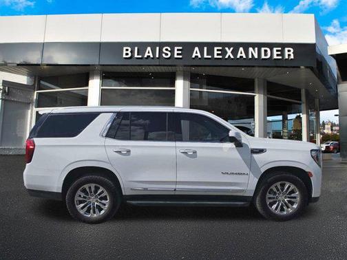 2021 GMC Yukon SLT